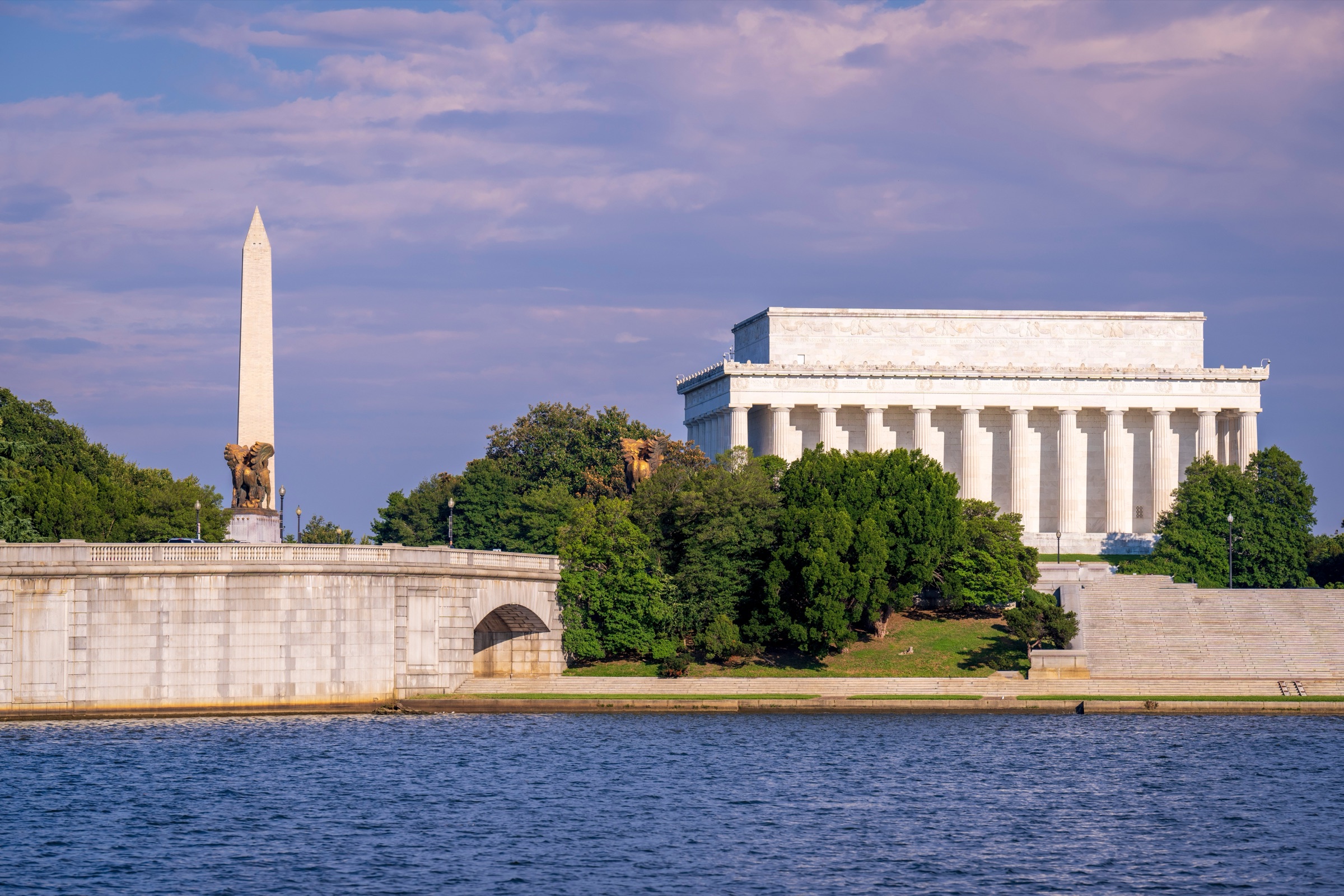 Washington, DC — Lincoln Memorial and Washington Monument across the Tidal Basin